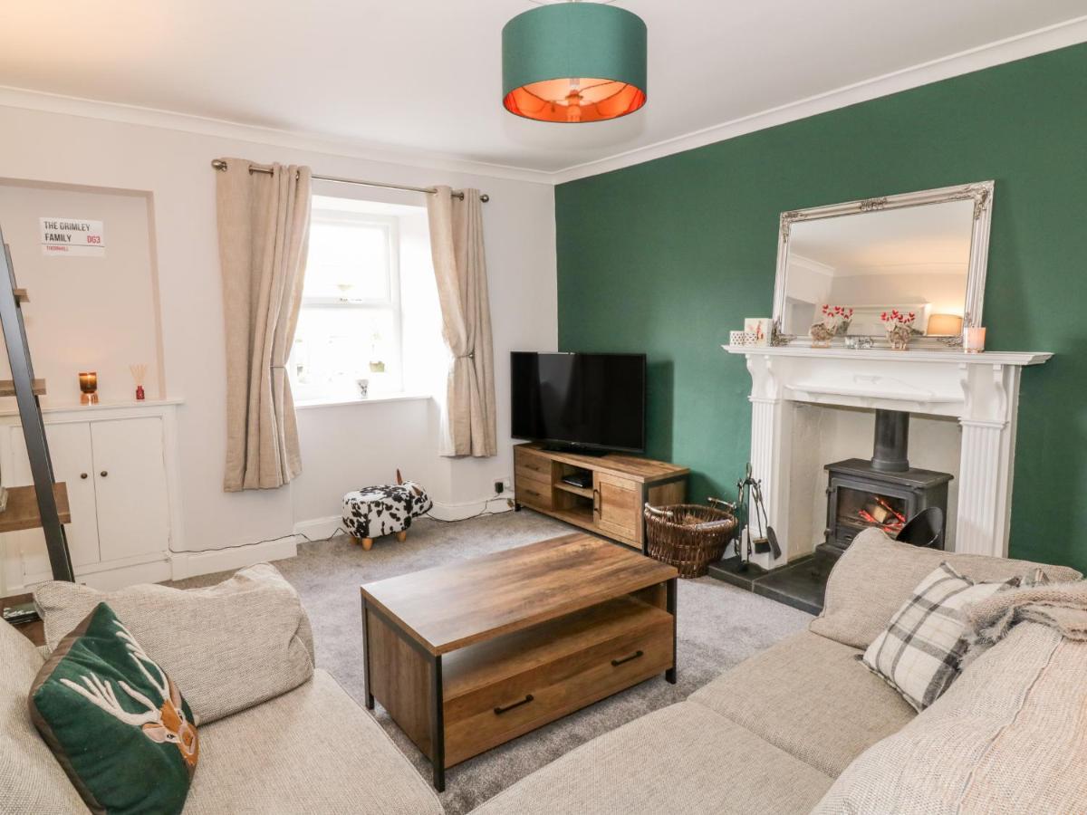 Ivy Bank Villa Thornhill  Luaran gambar