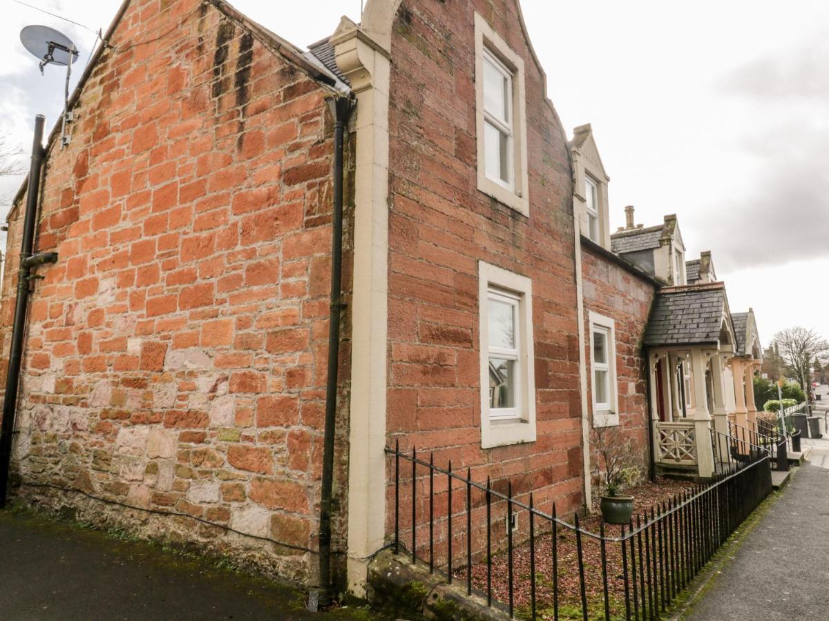 Ivy Bank Villa Thornhill  Luaran gambar