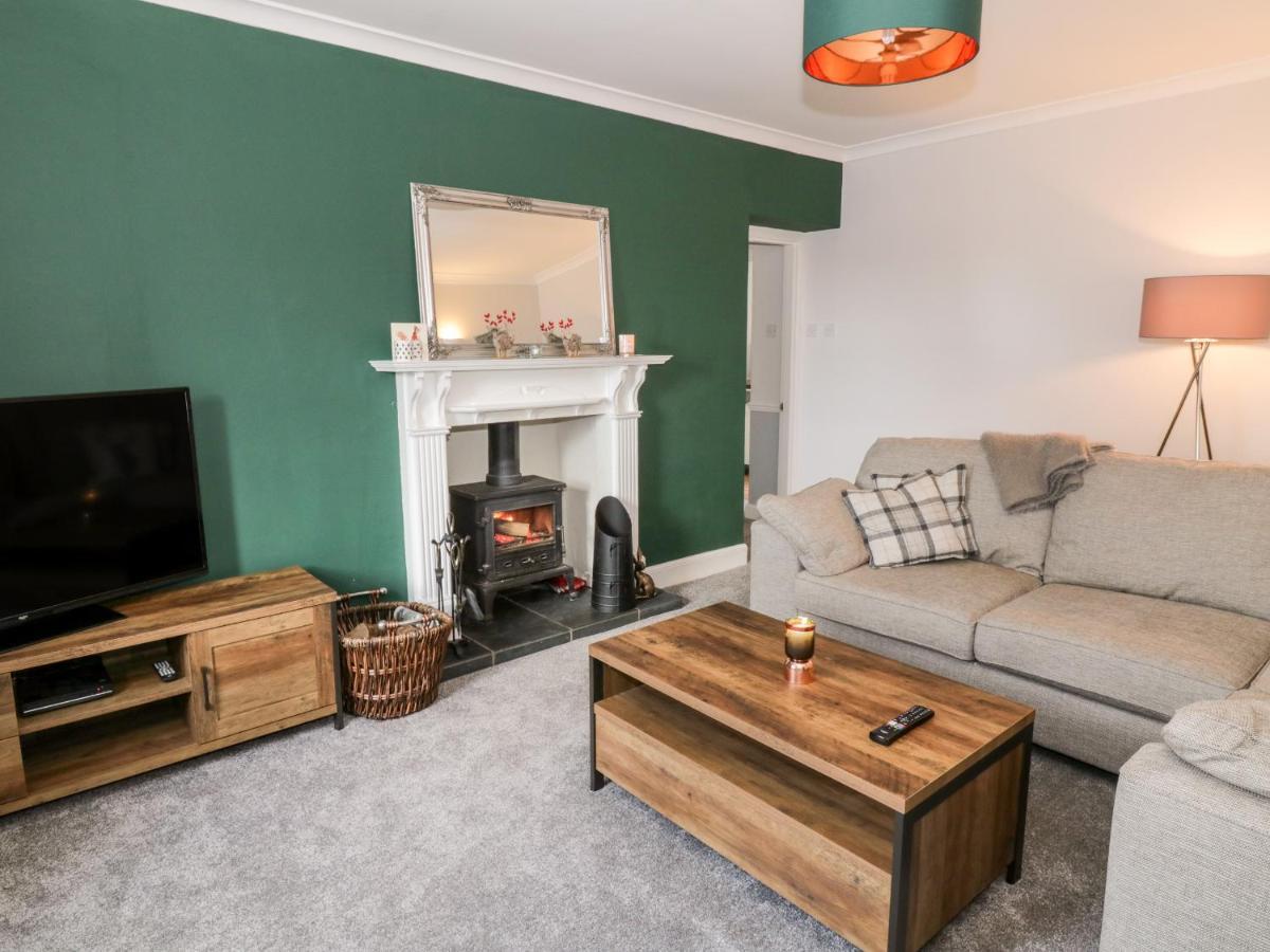 Ivy Bank Villa Thornhill  Luaran gambar